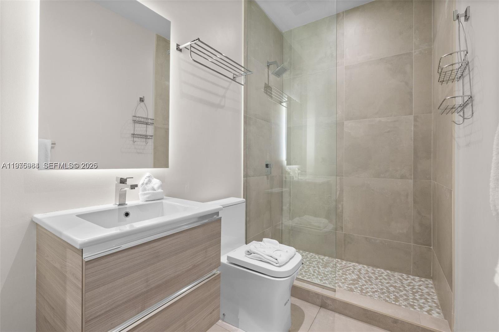 SMART BRICKELL LODGING 1 C - Residential