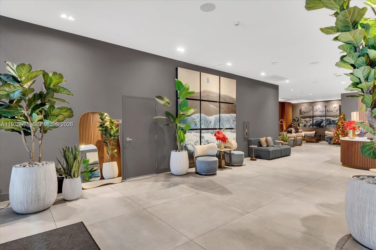 SMART BRICKELL LODGING 1 C - Residential