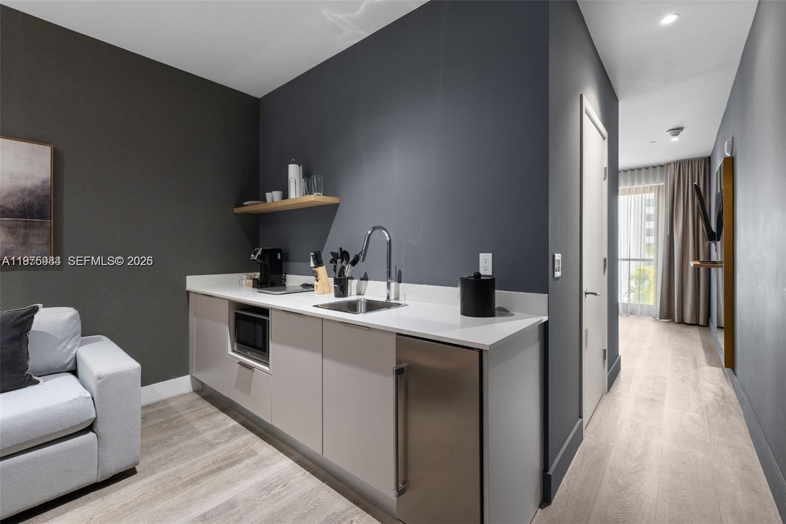 SMART BRICKELL LODGING 1 C - Residential
