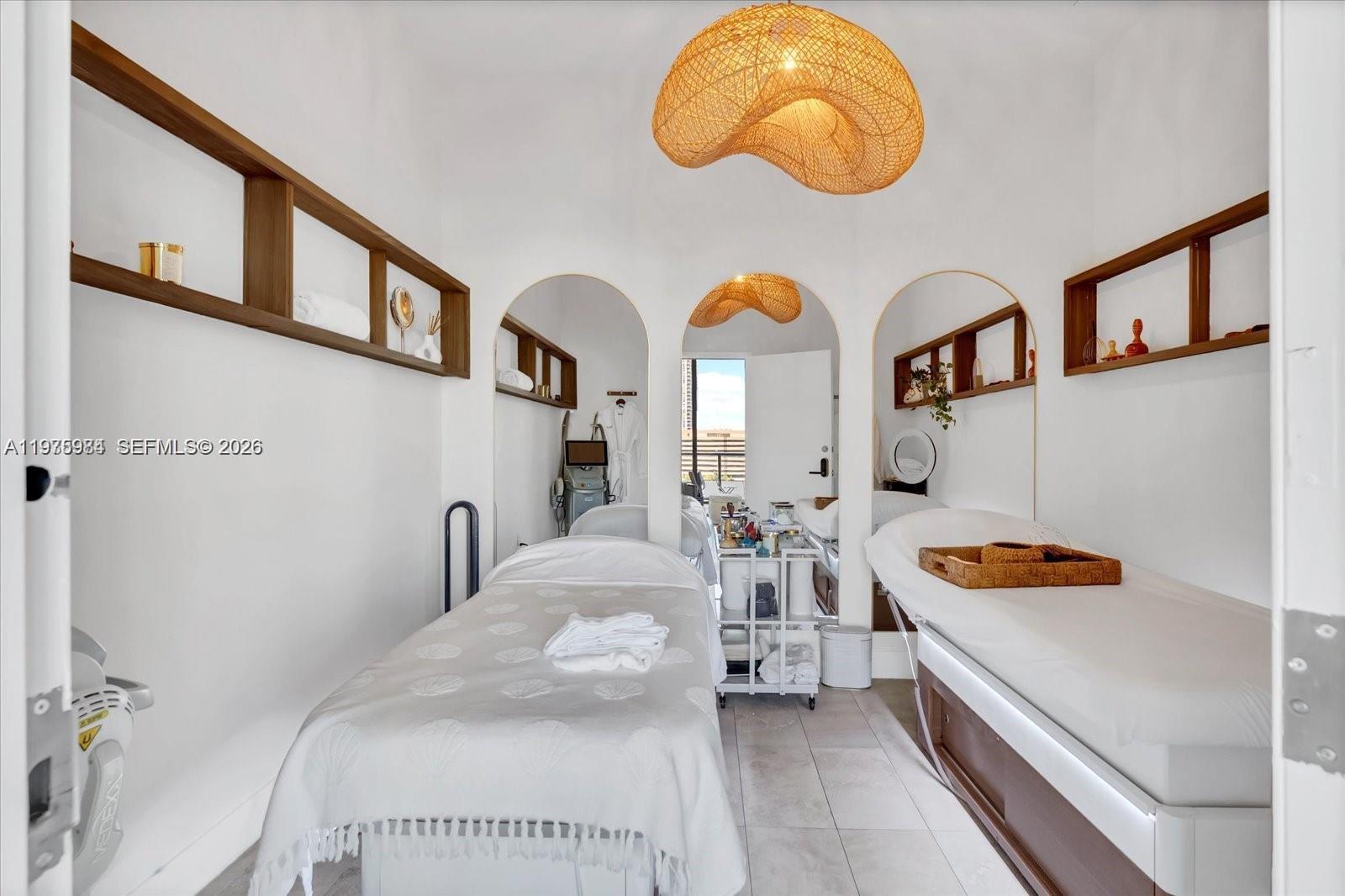SMART BRICKELL LODGING 1 C - Residential
