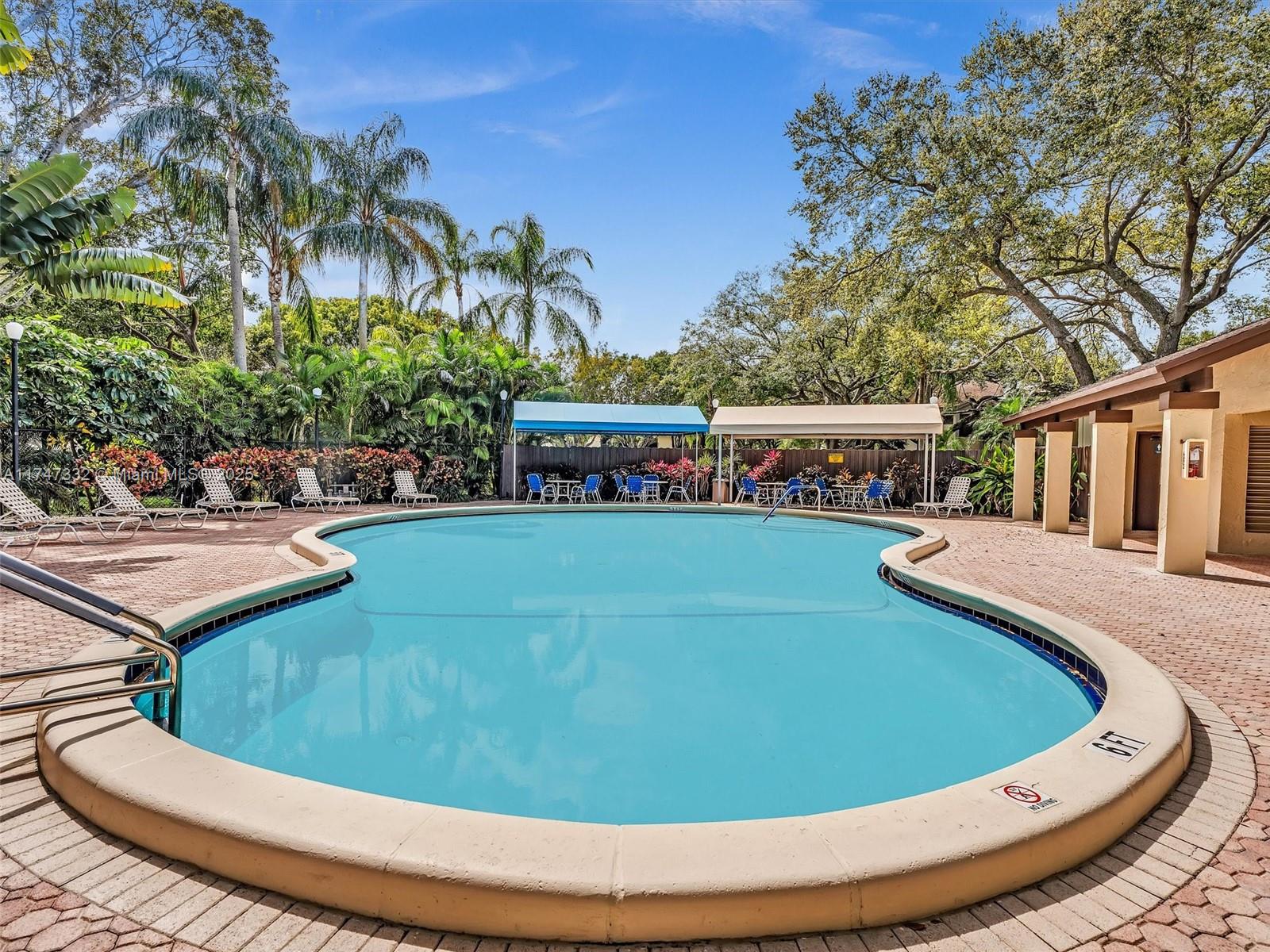 BAYWOOD VILLAGE III - Residential