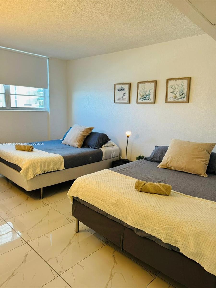 TIDES ON HOLLYWOOD BEACH - Residential