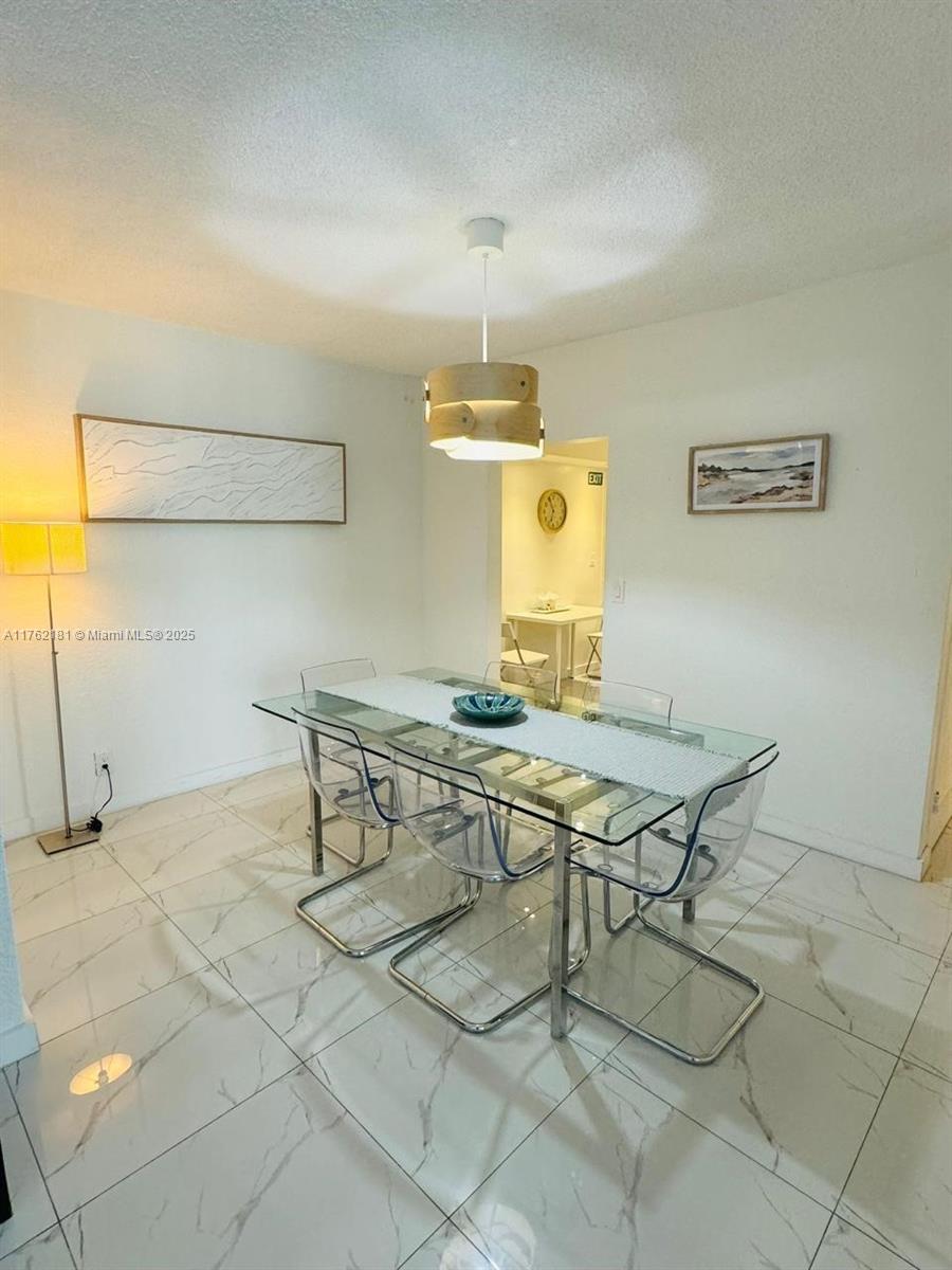 TIDES ON HOLLYWOOD BEACH - Residential