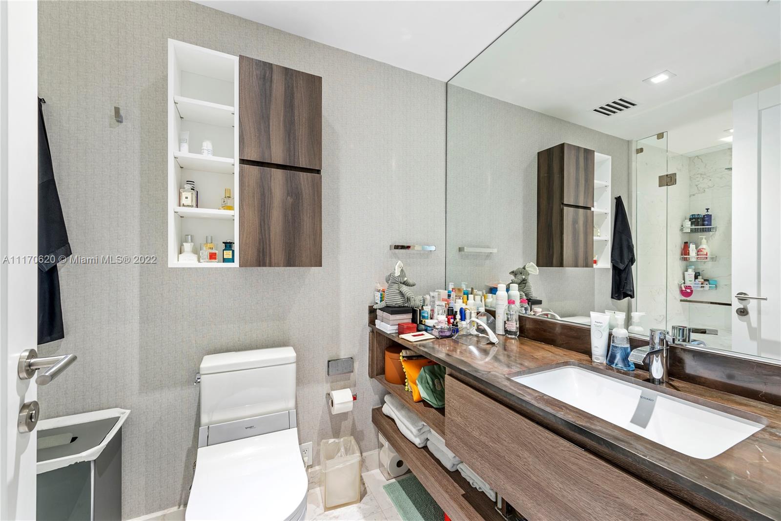 OCEANA KEY BISCAYNE CONDO - Residential