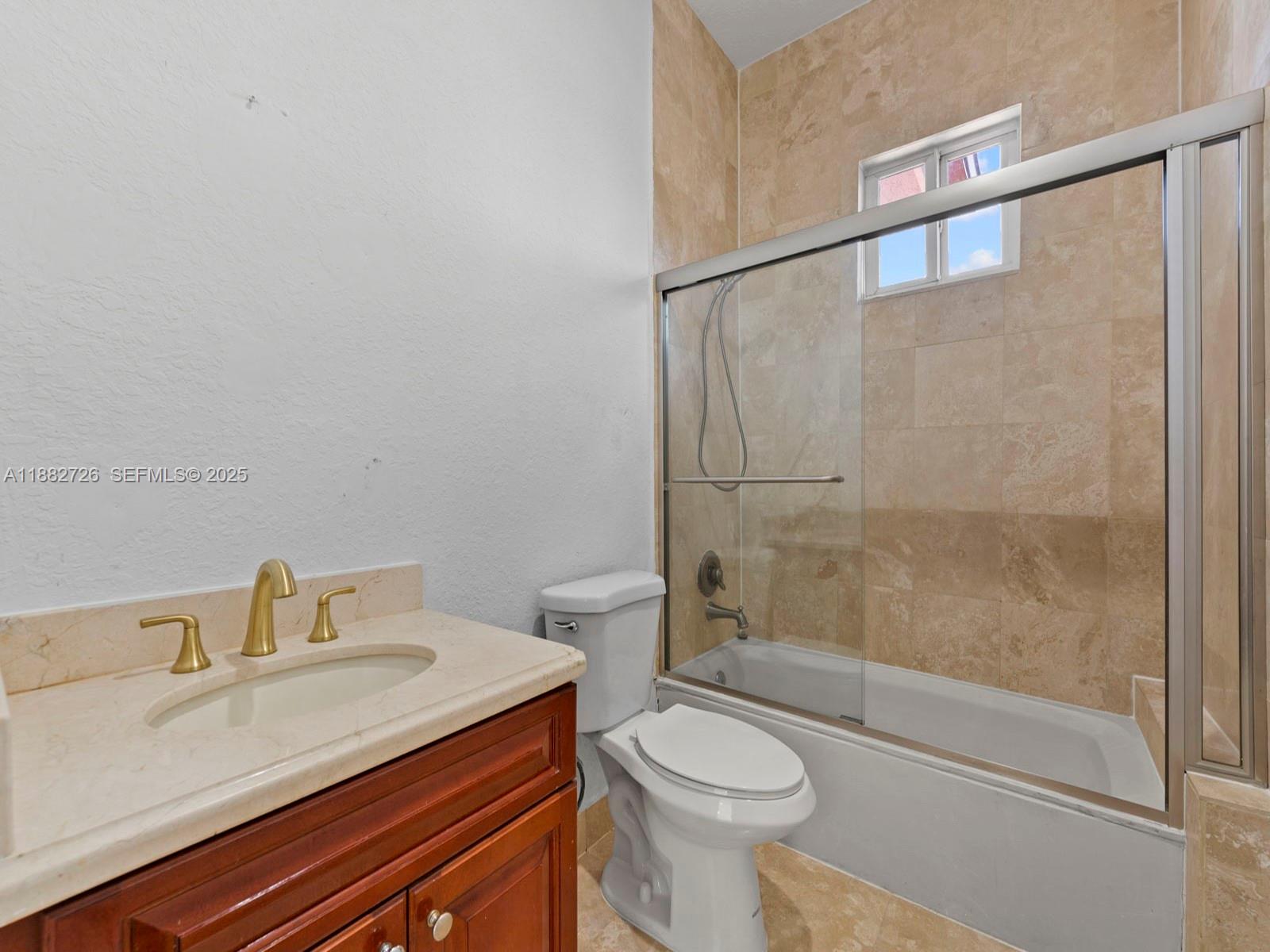 SOUTH SPRINGS HOMES - Residential
