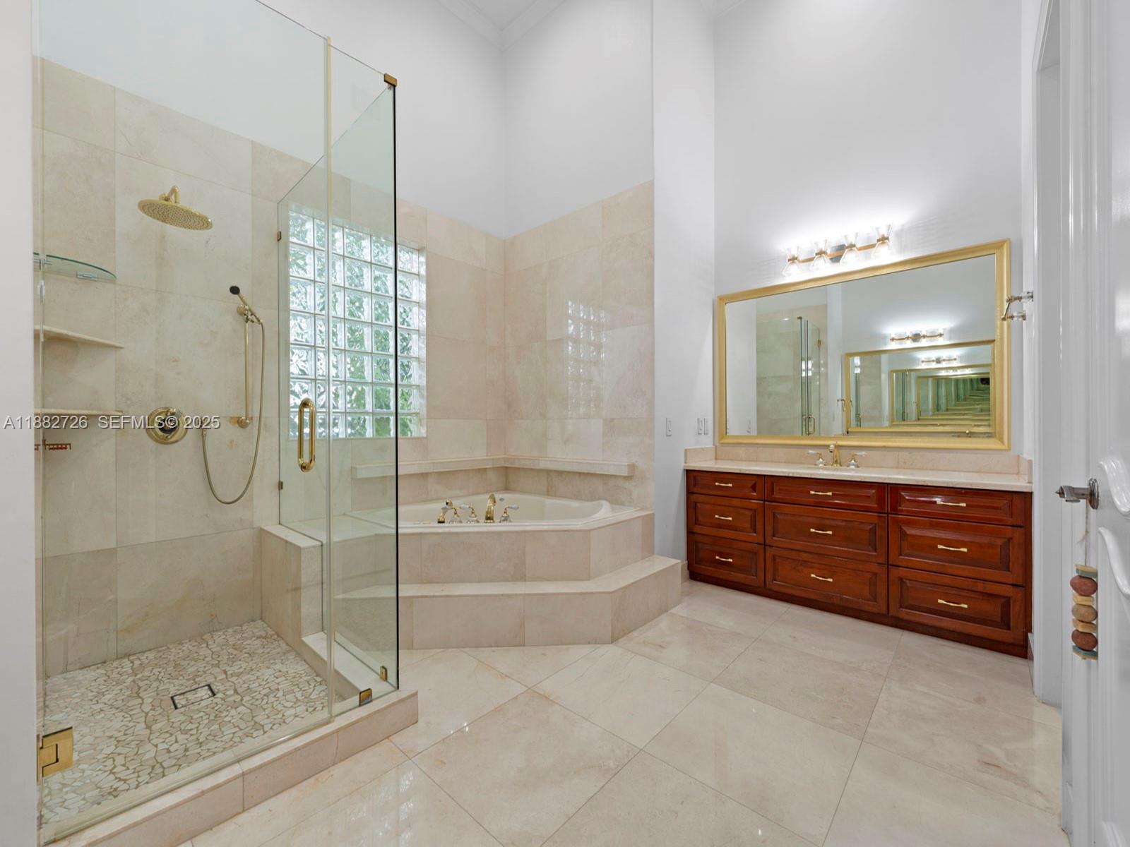 SOUTH SPRINGS HOMES - Residential