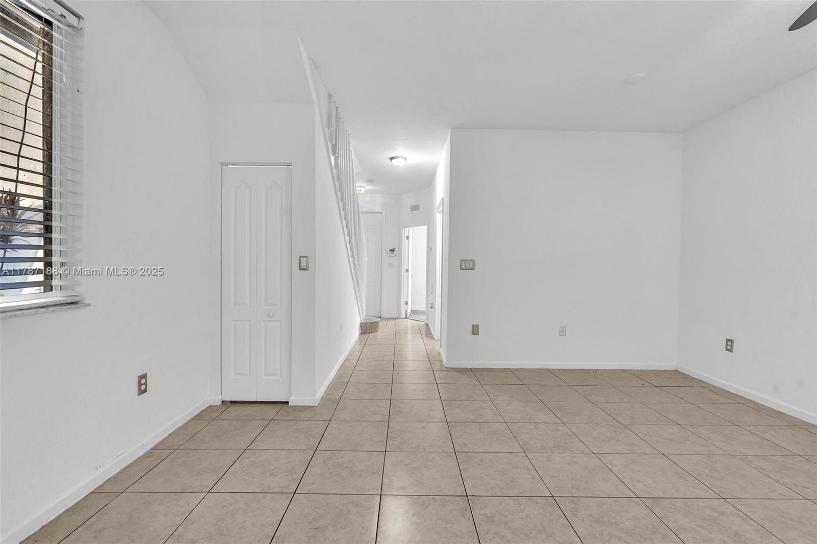 MAJORCA ISLES II CONDO - Residential Lease
