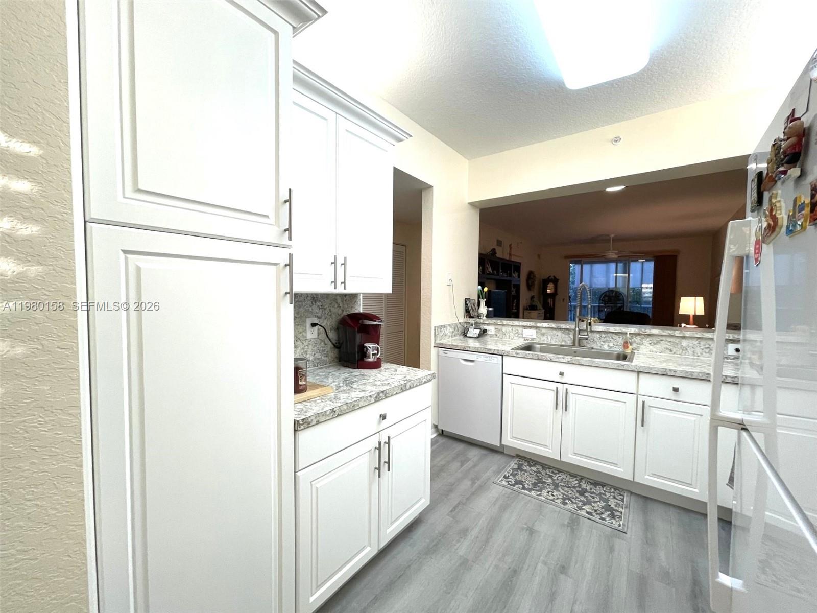 YARDLEY CONDOMINIUM F - Residential