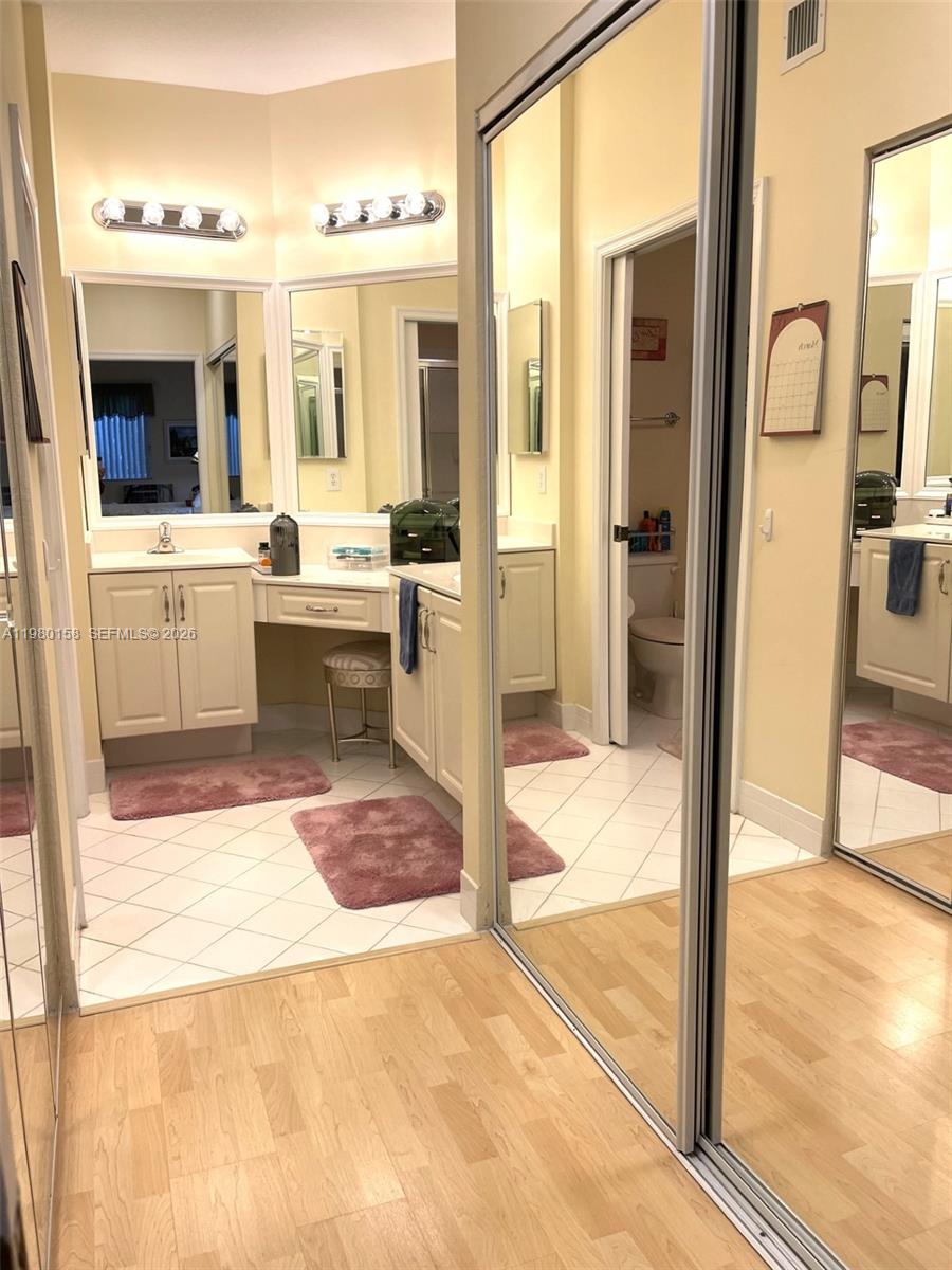 YARDLEY CONDOMINIUM F - Residential