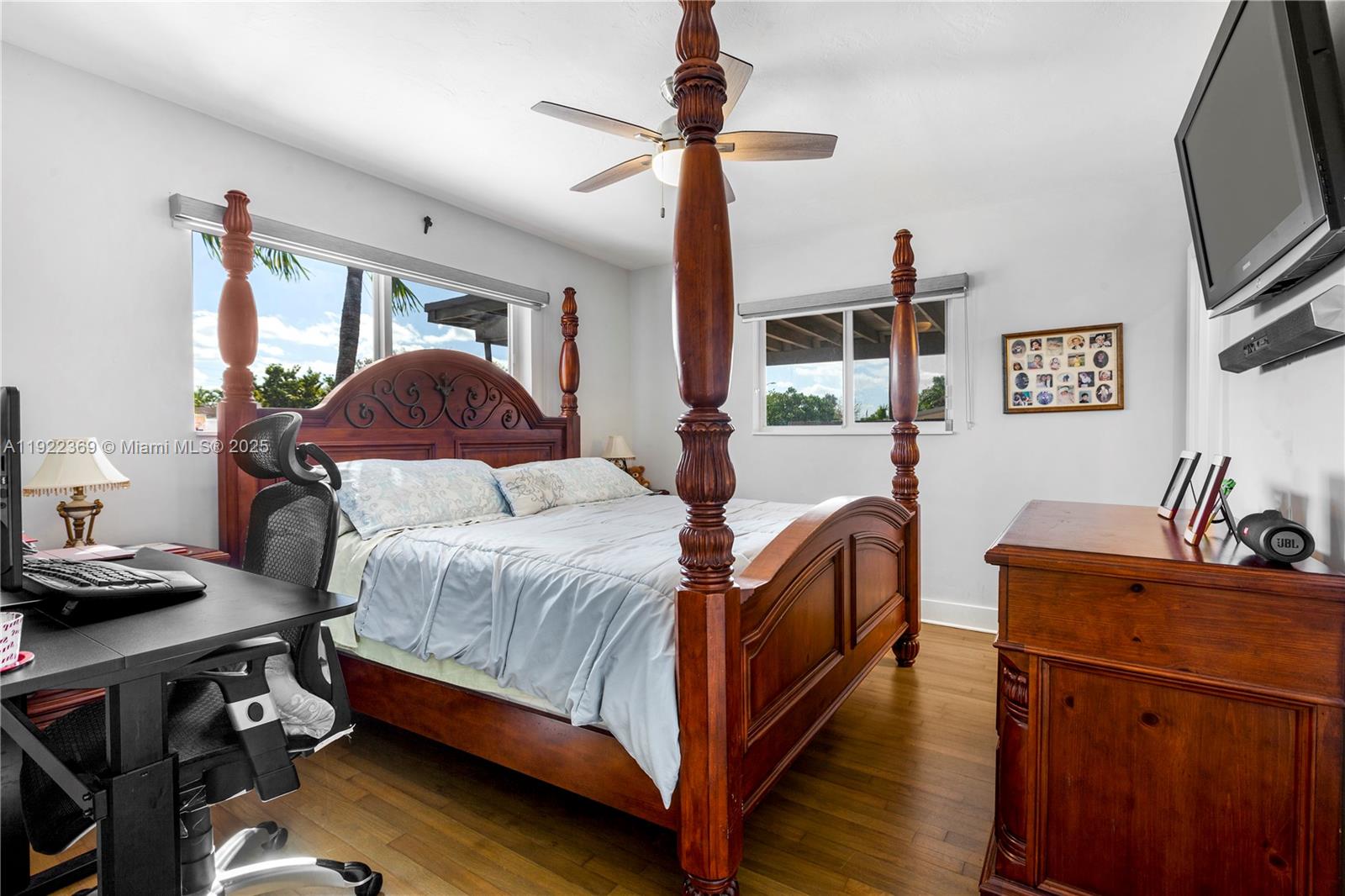 MIRACLE MANOR 3RD ADDN - Residential Lease