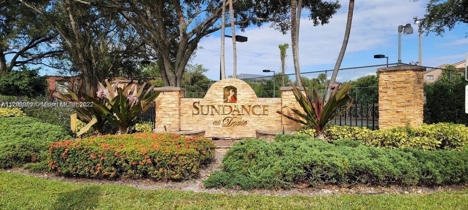 SUNDANCE AT DAVIE CONDO - Residential