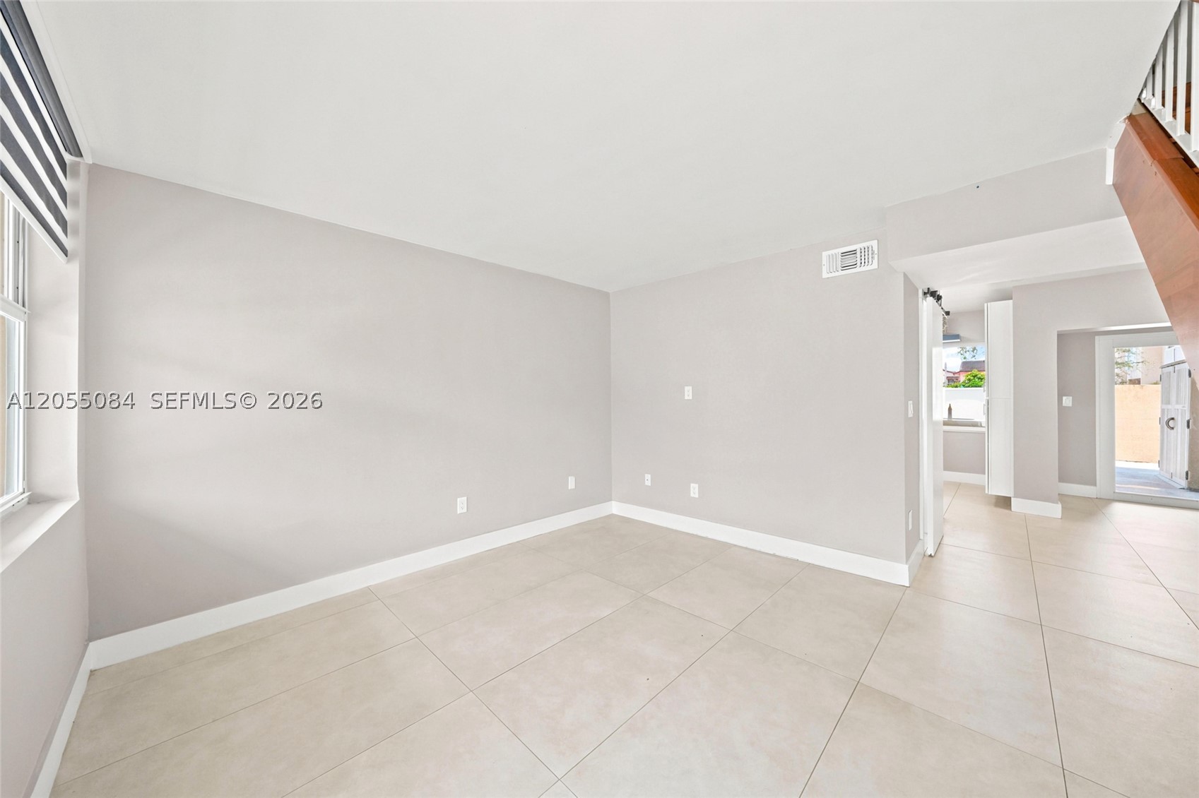 VILLAS DEL LAGO CONDO 8 - Residential