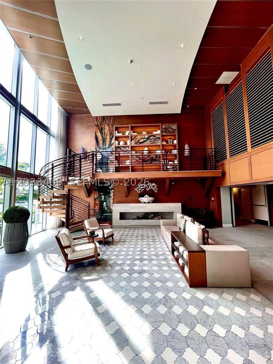 EDEN HOUSE CONDO - Residential