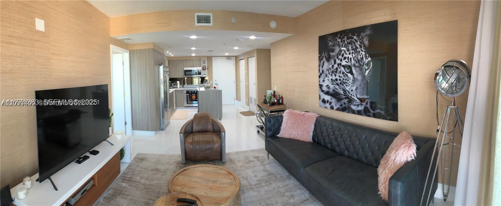 EDEN HOUSE CONDO - Residential