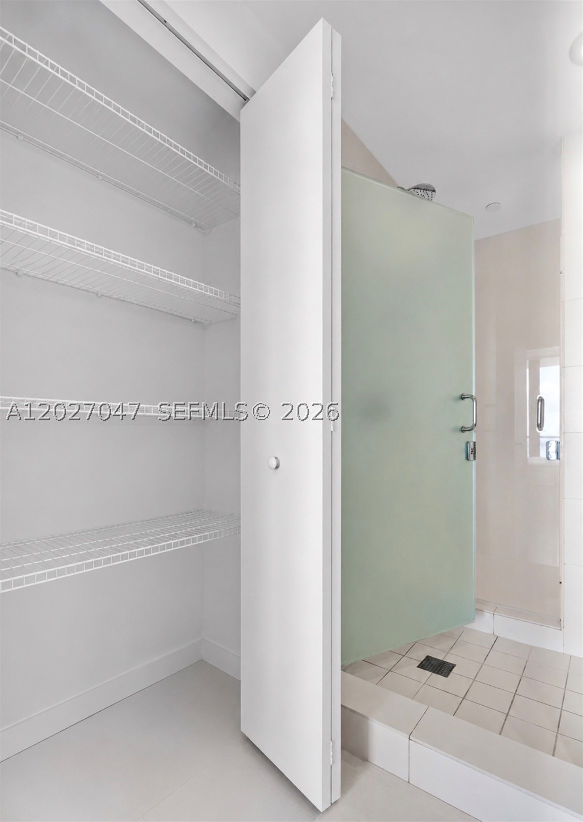PARAISO BAYVIEWS CONDO - Residential Lease