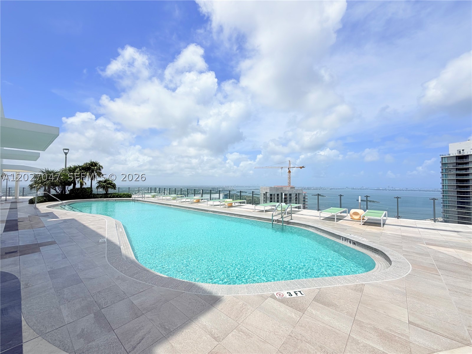 PARAISO BAYVIEWS CONDO - Residential Lease
