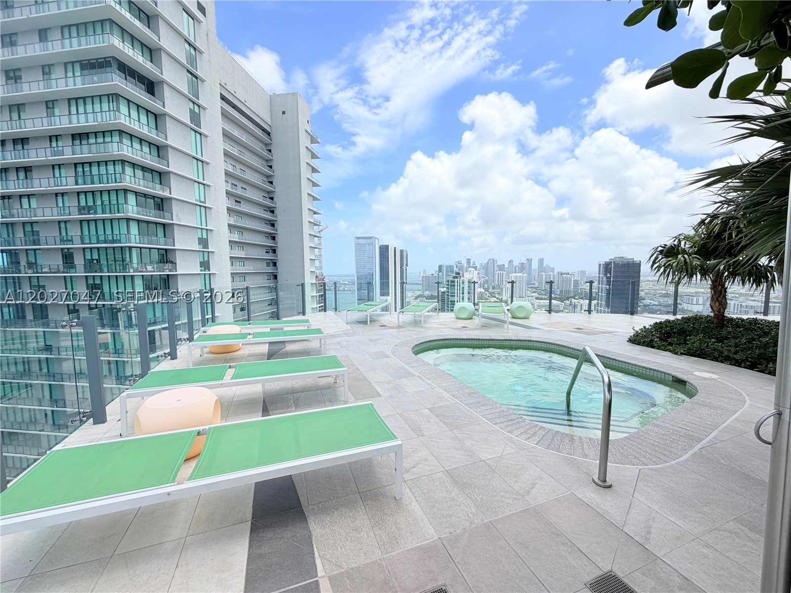 PARAISO BAYVIEWS CONDO - Residential Lease