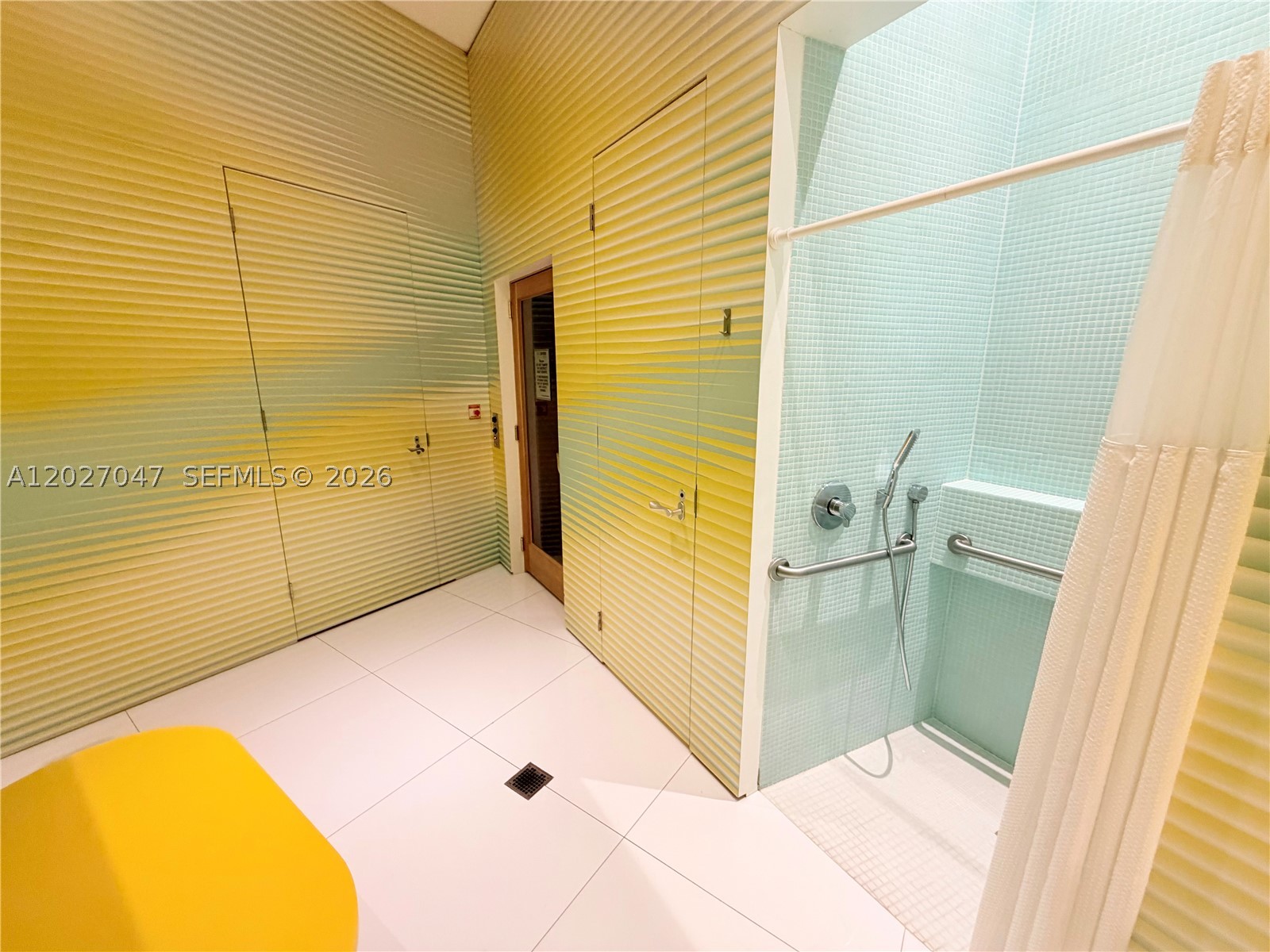 PARAISO BAYVIEWS CONDO - Residential Lease