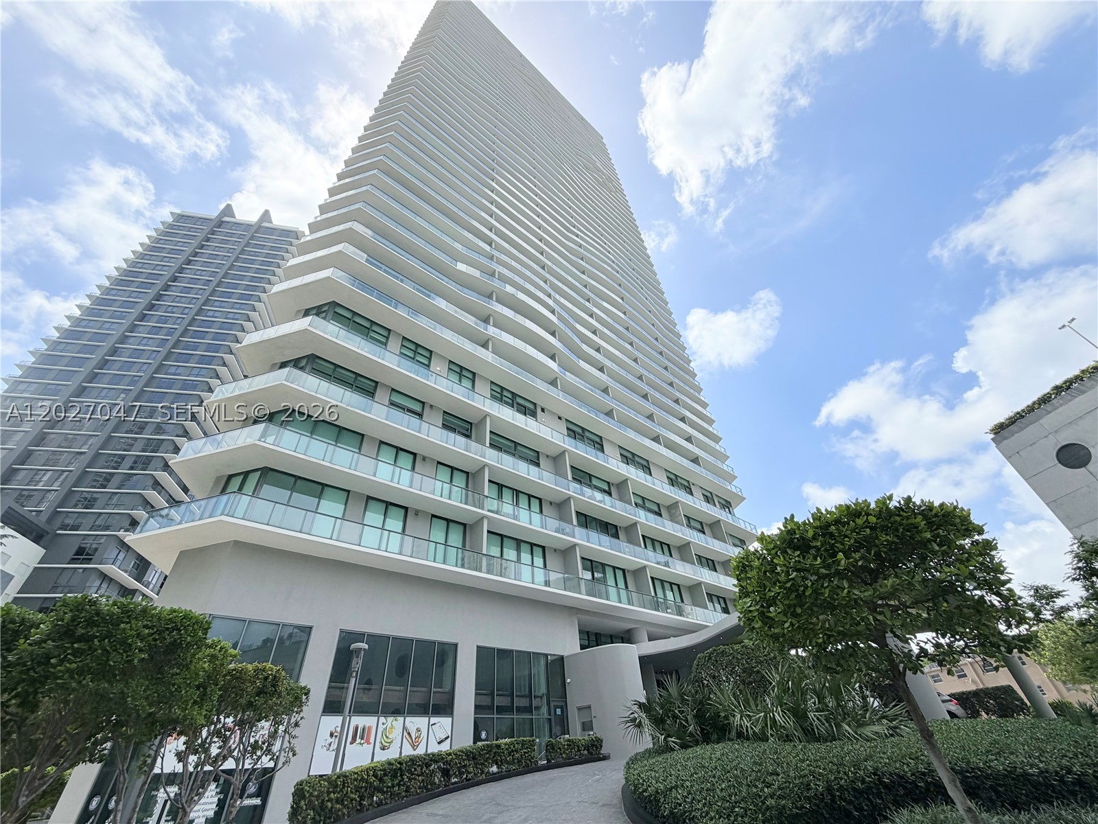 PARAISO BAYVIEWS CONDO - Residential Lease