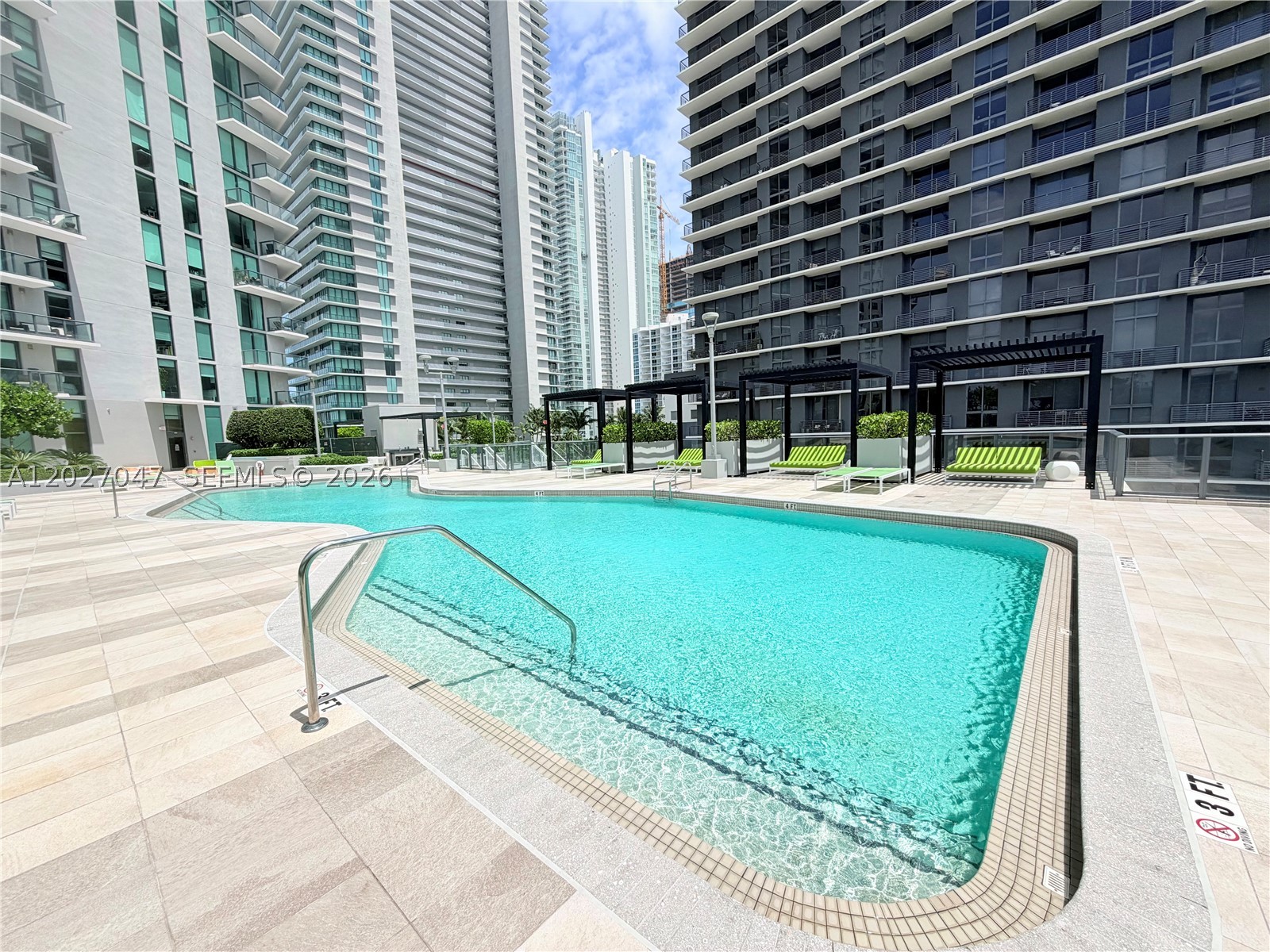 PARAISO BAYVIEWS CONDO - Residential Lease