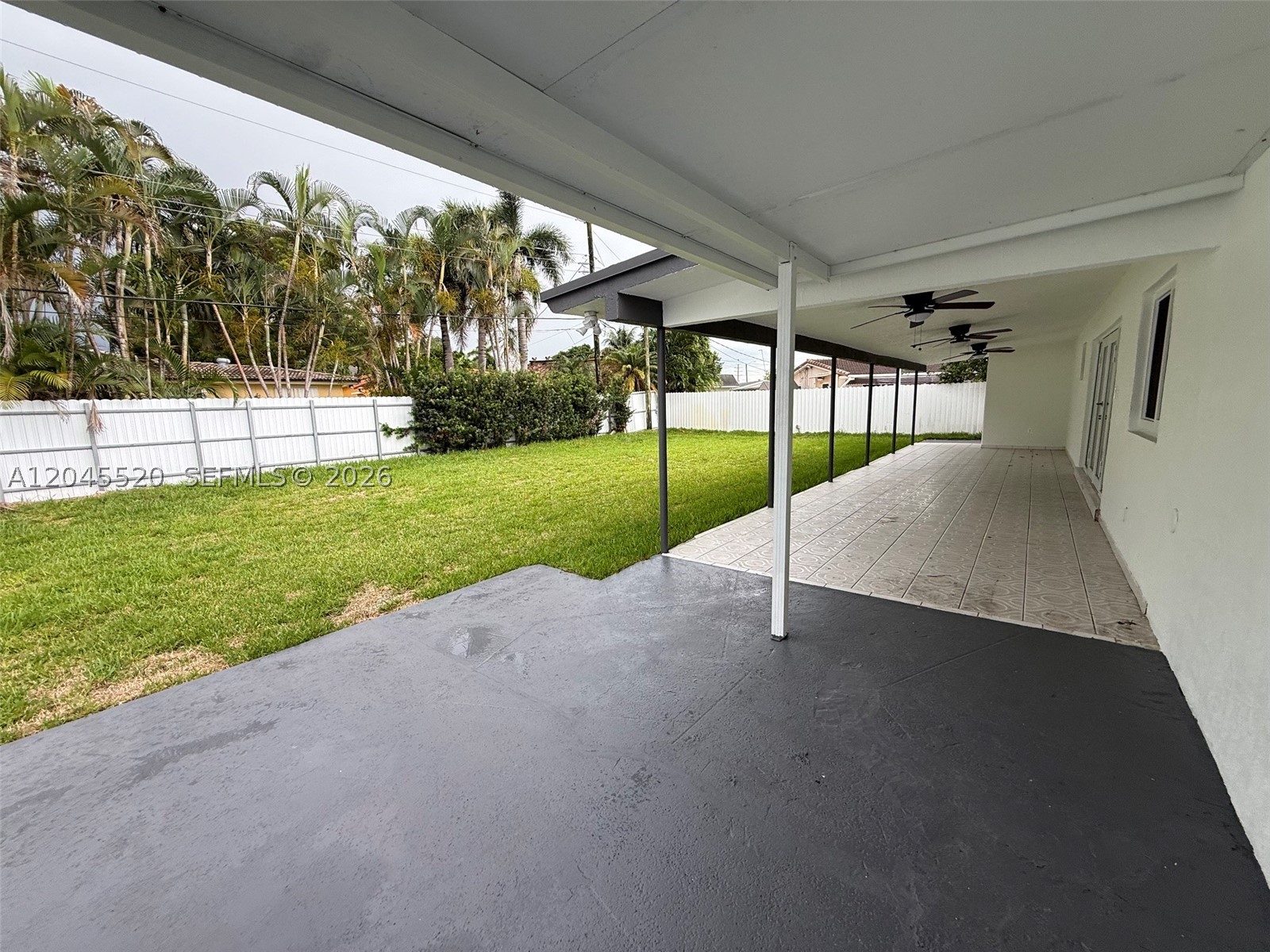PALM SPRINGS LAKES 4TH AD - Residential Lease