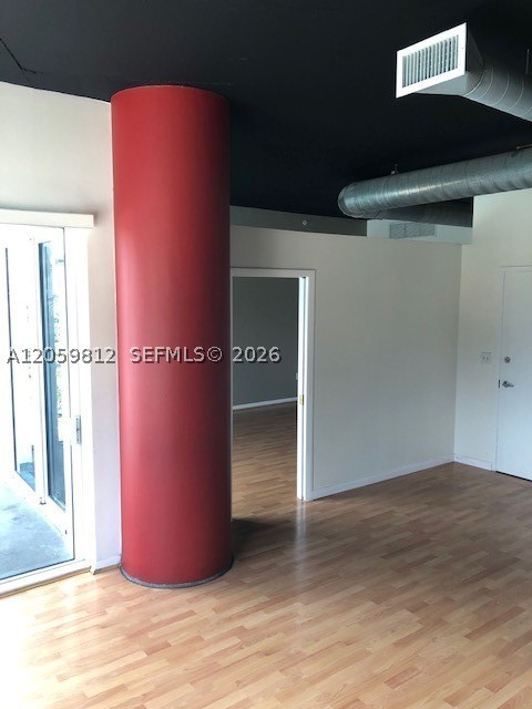 NEO CONDO - Residential