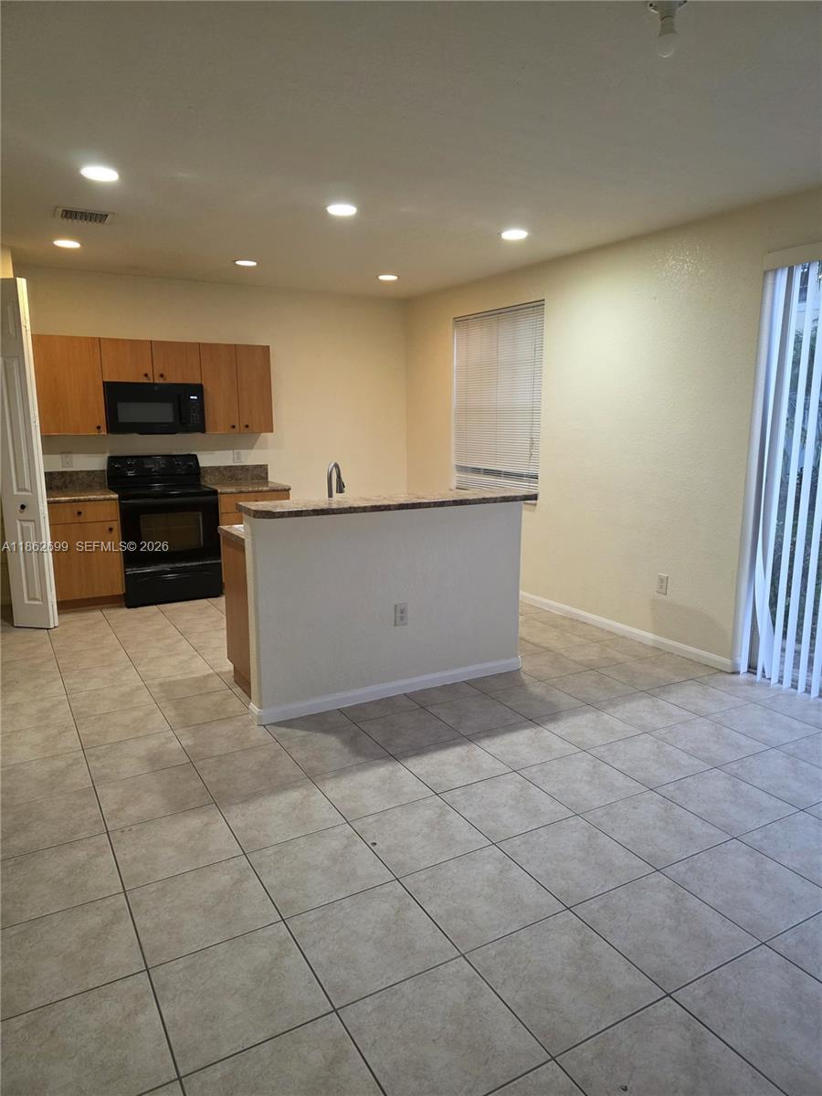 MURANO AT HAMPTON PK NO 4 - Residential
