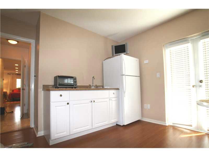 PARIS MANOR NORTH - Residential Lease