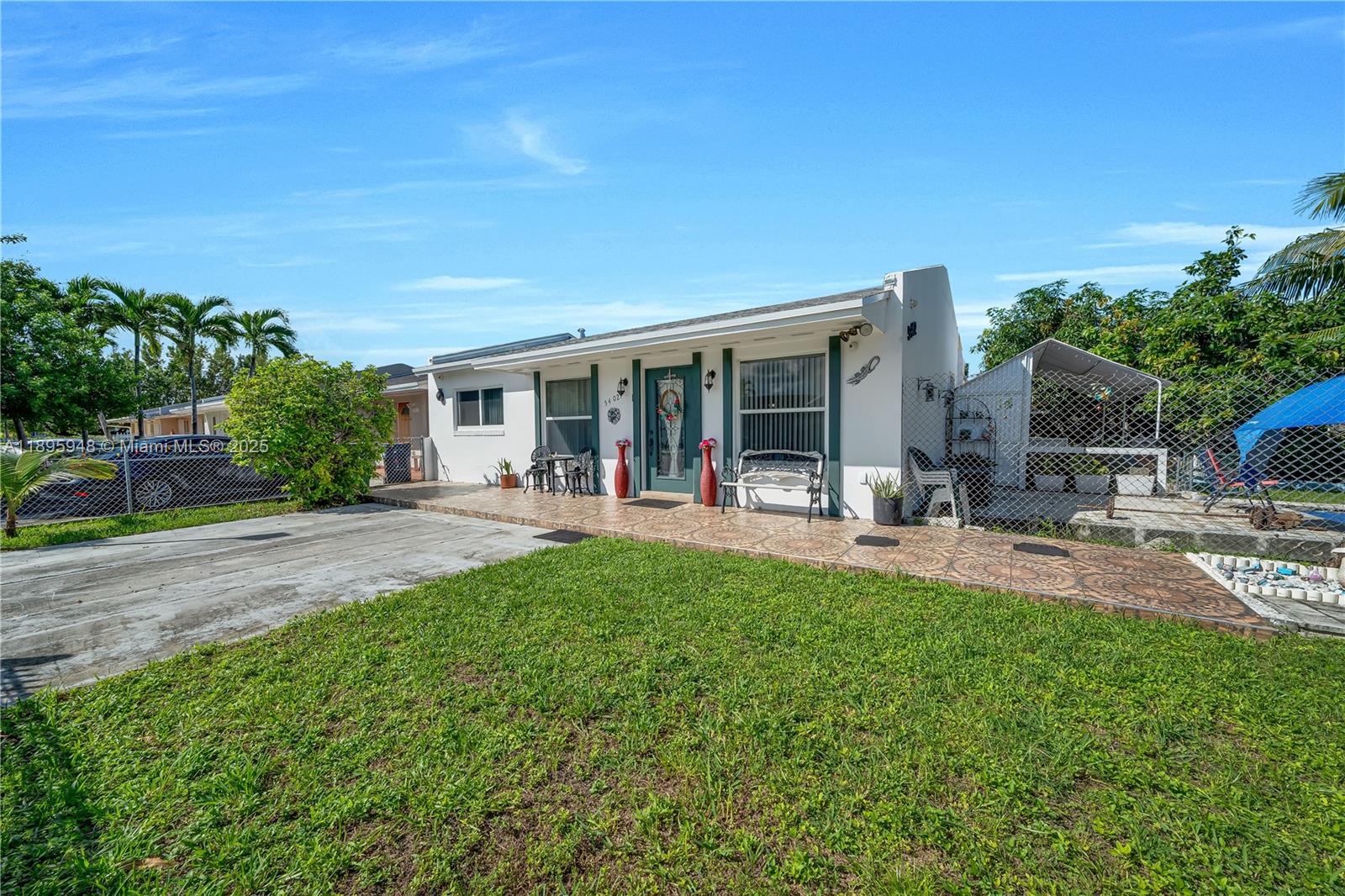 ROYALE GREEN TOWNHOUSE SE - Residential