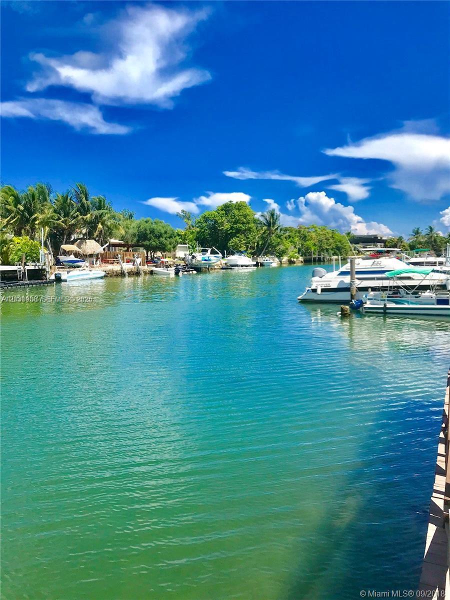 NORMANDY SHORES APTS COND - Residential