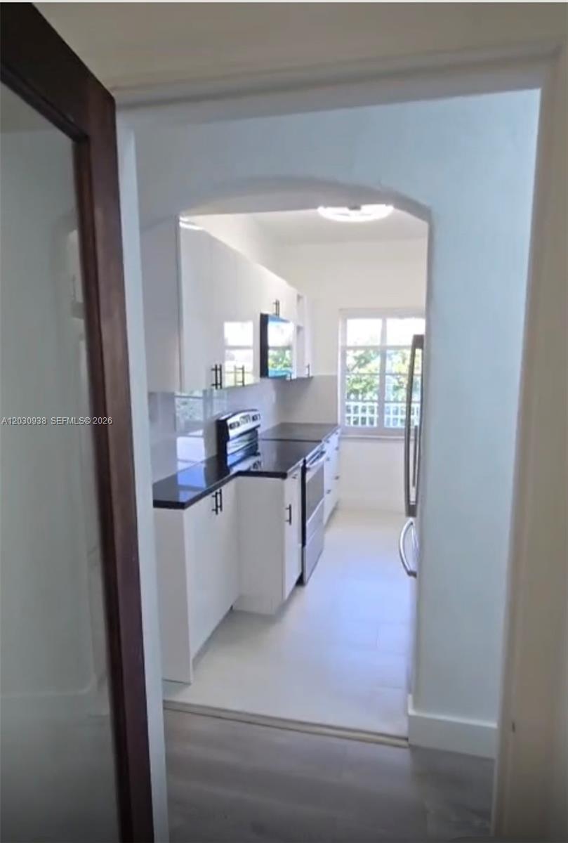NORMANDY SHORES APTS COND - Residential
