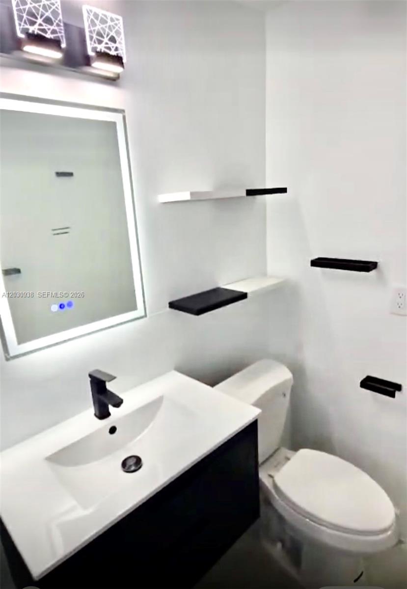 NORMANDY SHORES APTS COND - Residential