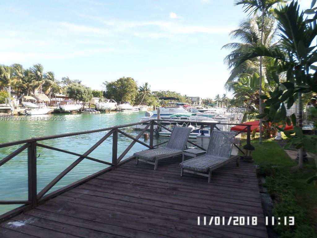 NORMANDY SHORES APTS COND - Residential