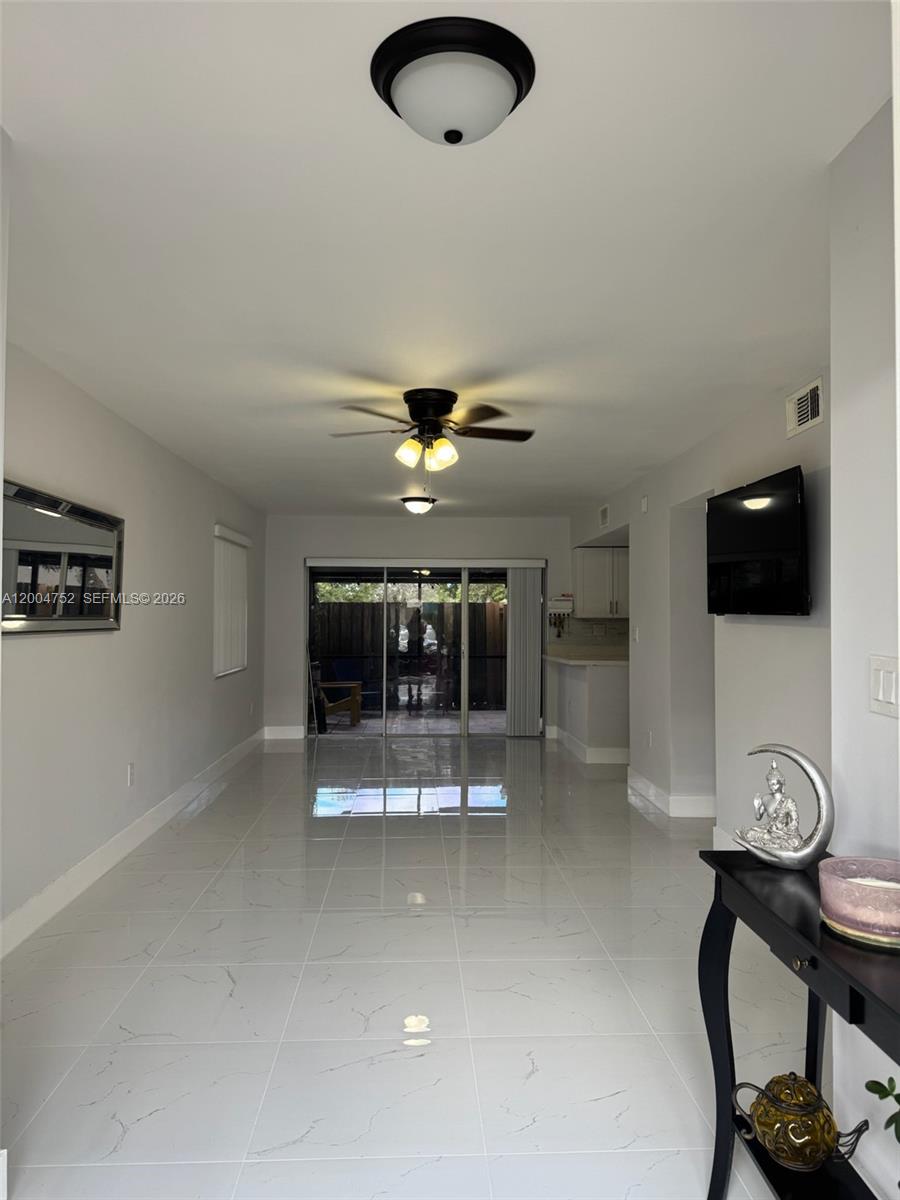 FLAMINGO GARDENS PHASE FO - Residential