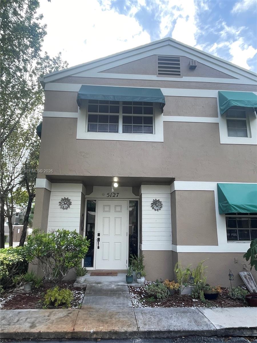 FLAMINGO GARDENS PHASE FO - Residential