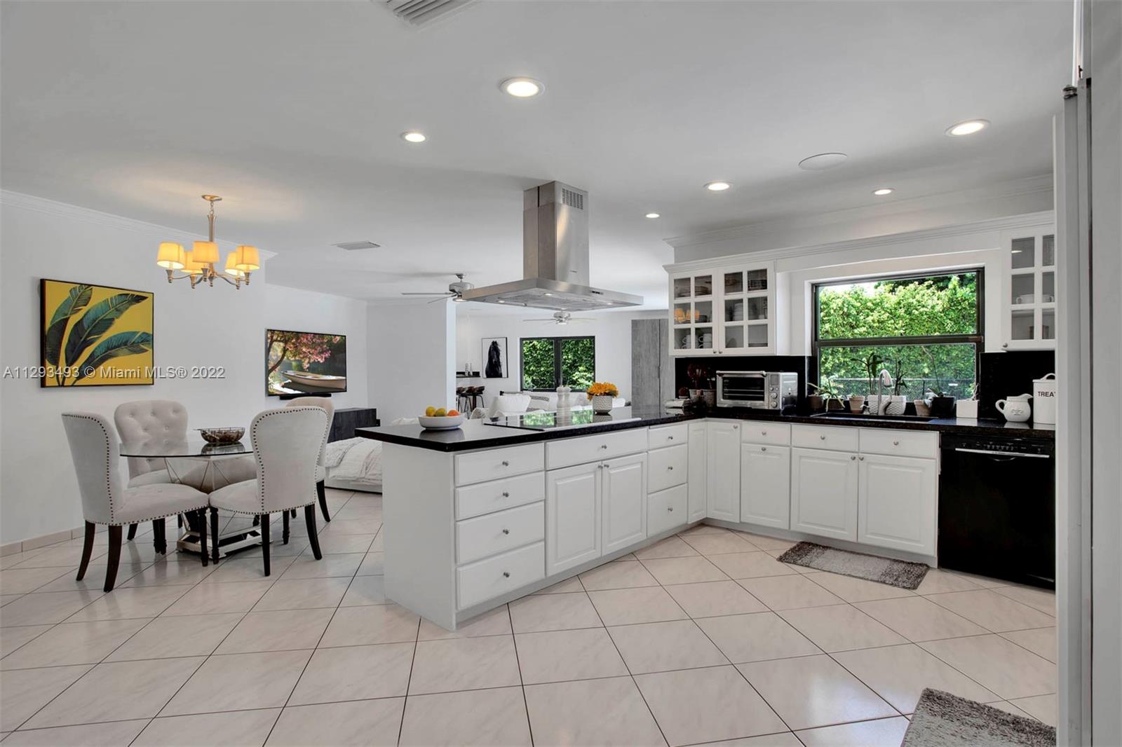 CORAL BAY SEC B - Residential Lease