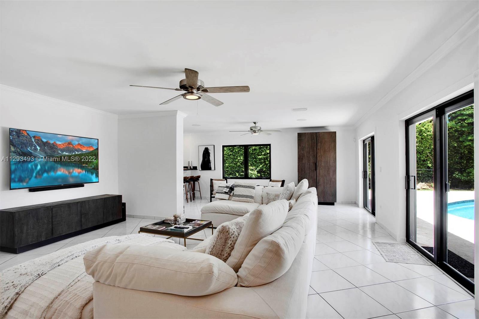 CORAL BAY SEC B - Residential Lease