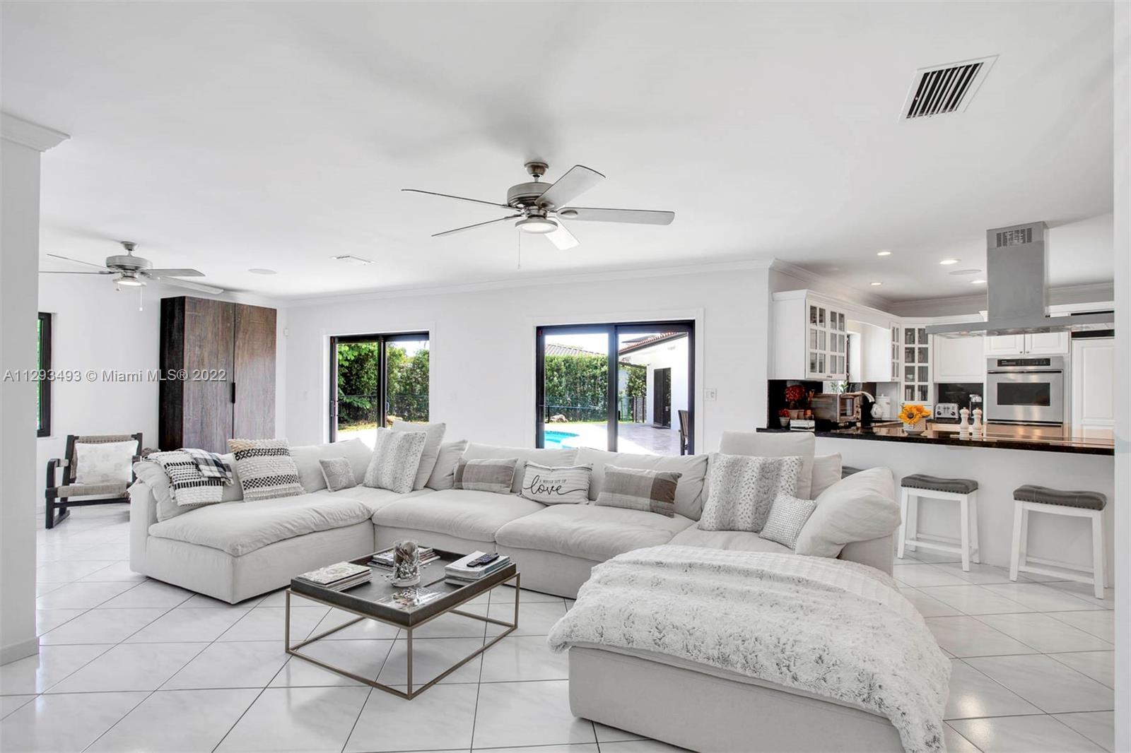CORAL BAY SEC B - Residential Lease
