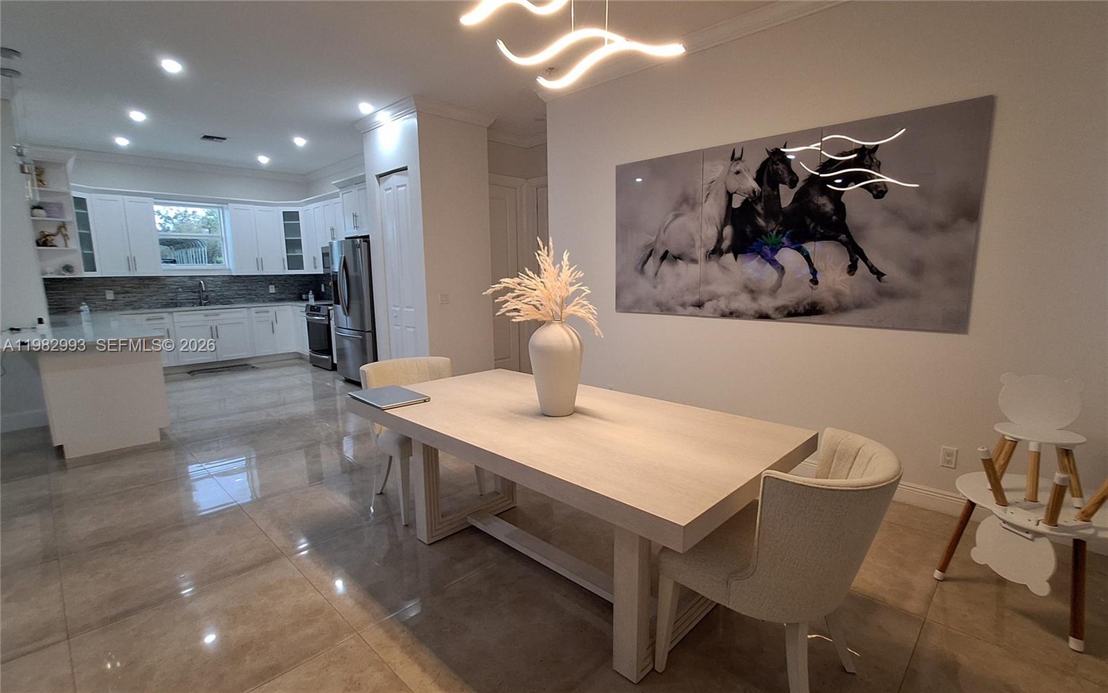 GOLDEN GATE EST - Residential