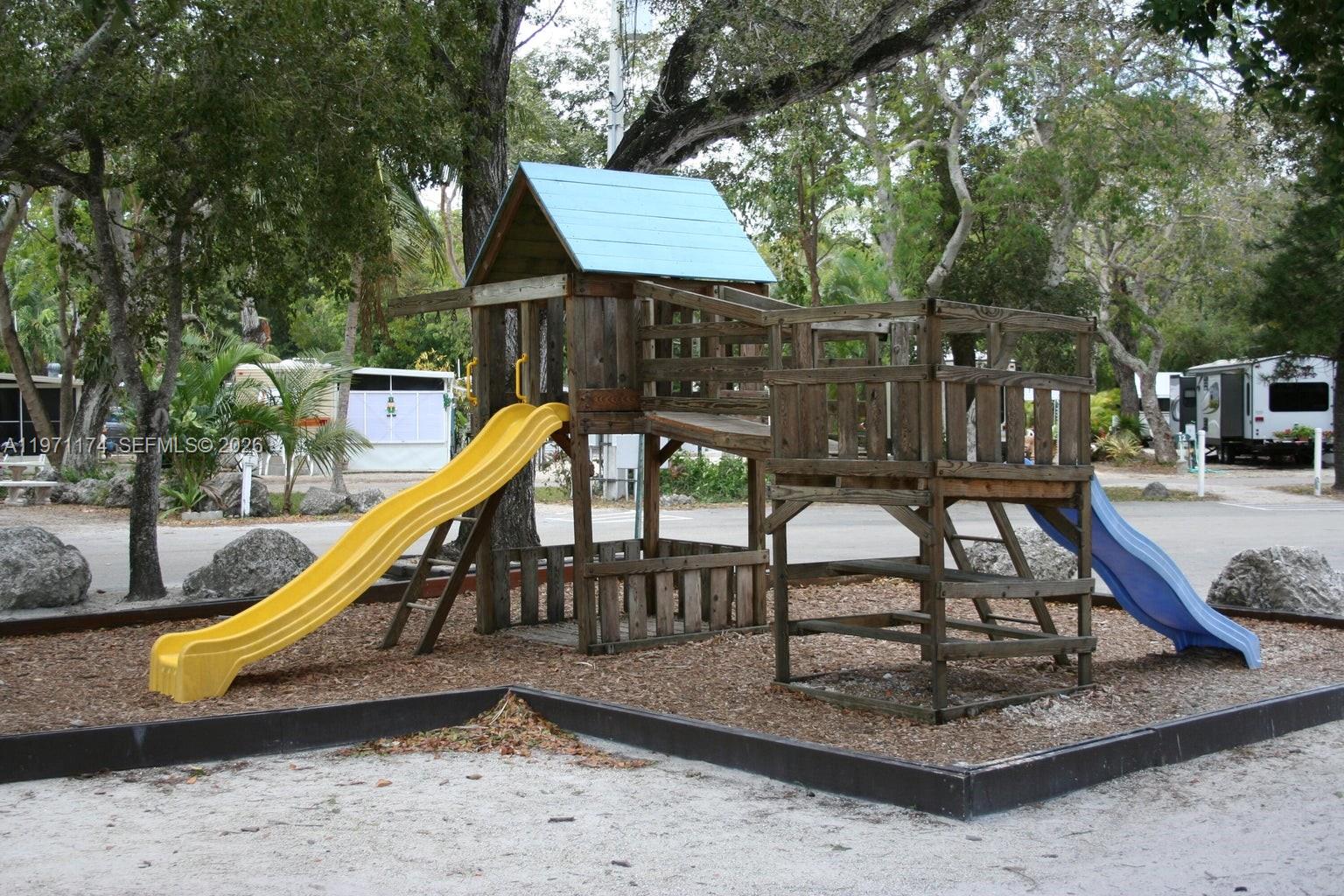 Key Largo Kampground - Residential