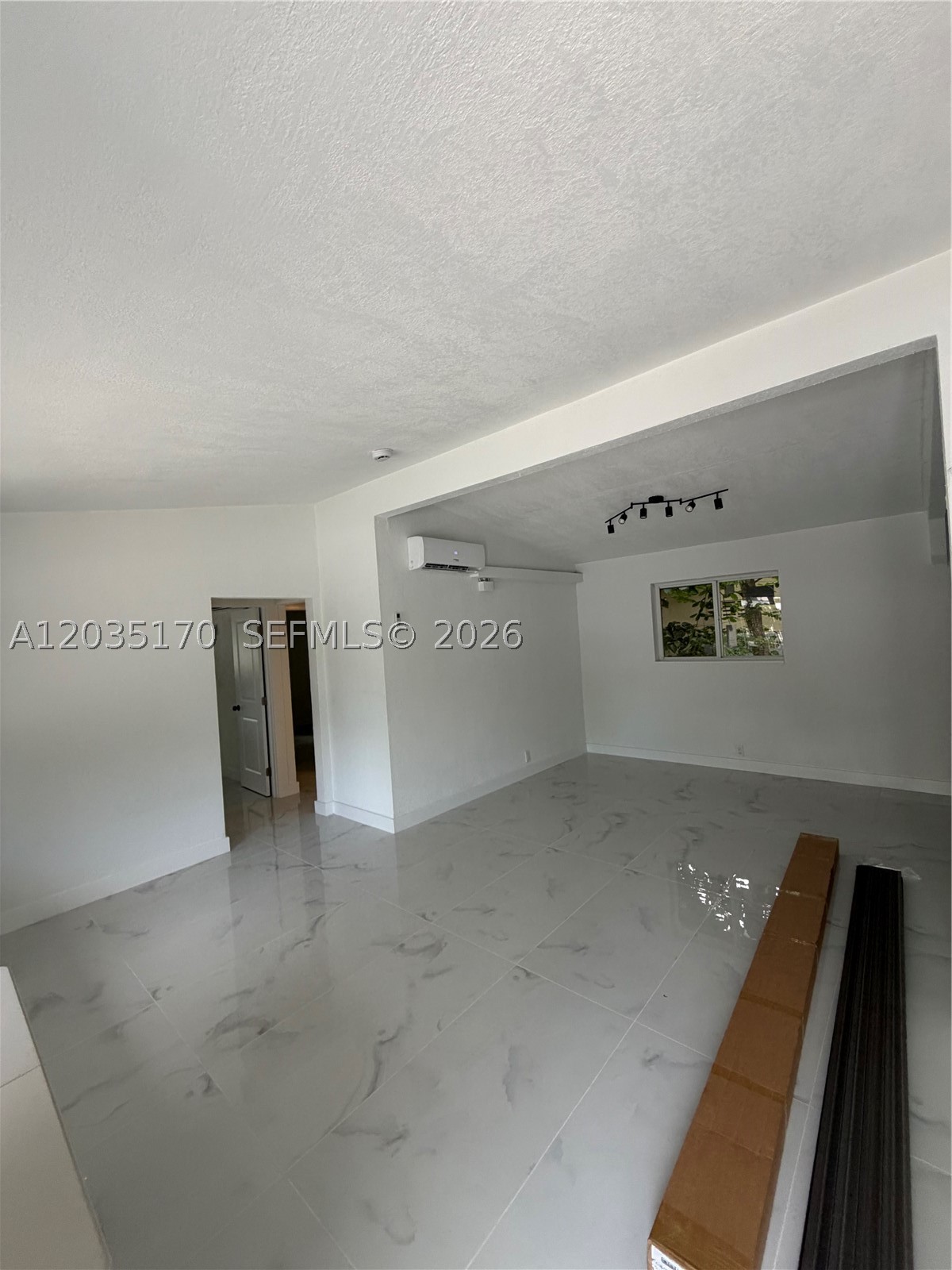 FROW HOMESTEAD - Residential Lease