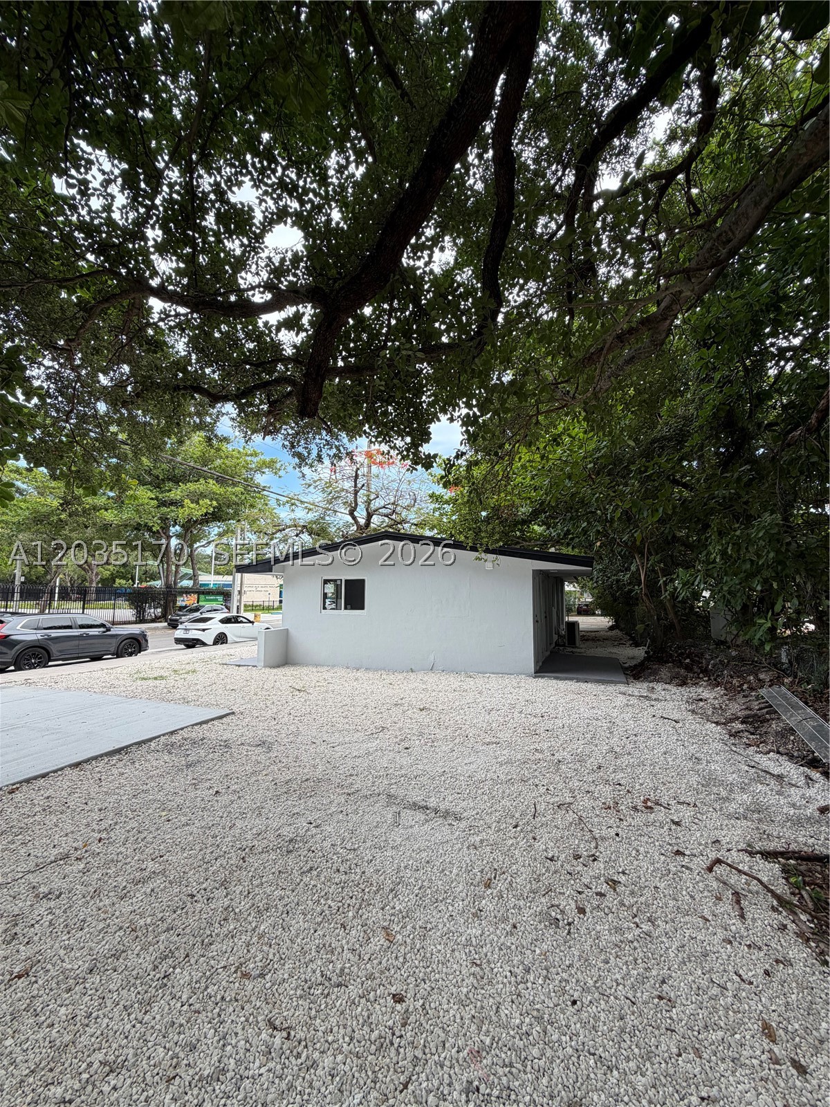 FROW HOMESTEAD - Residential Lease