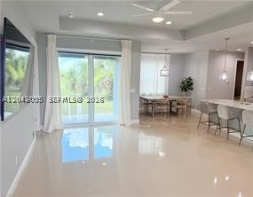 BANYAN VILLAGE - Residential