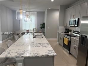 BANYAN VILLAGE - Residential