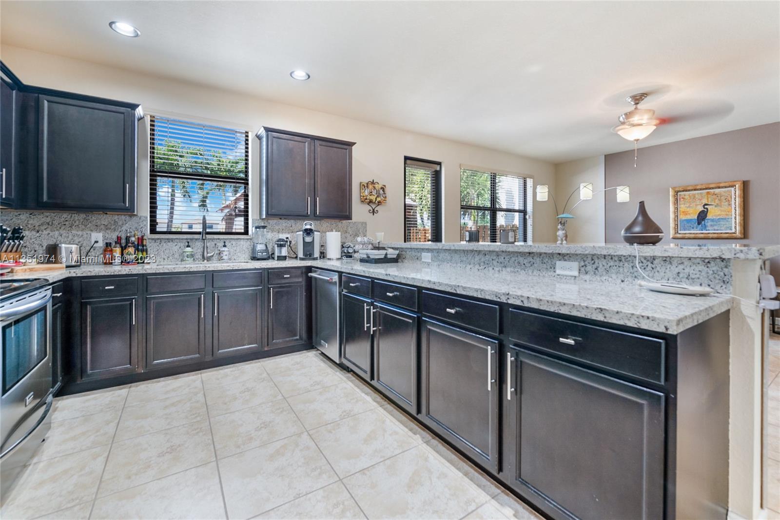 CAPRI AT OASIS - Residential