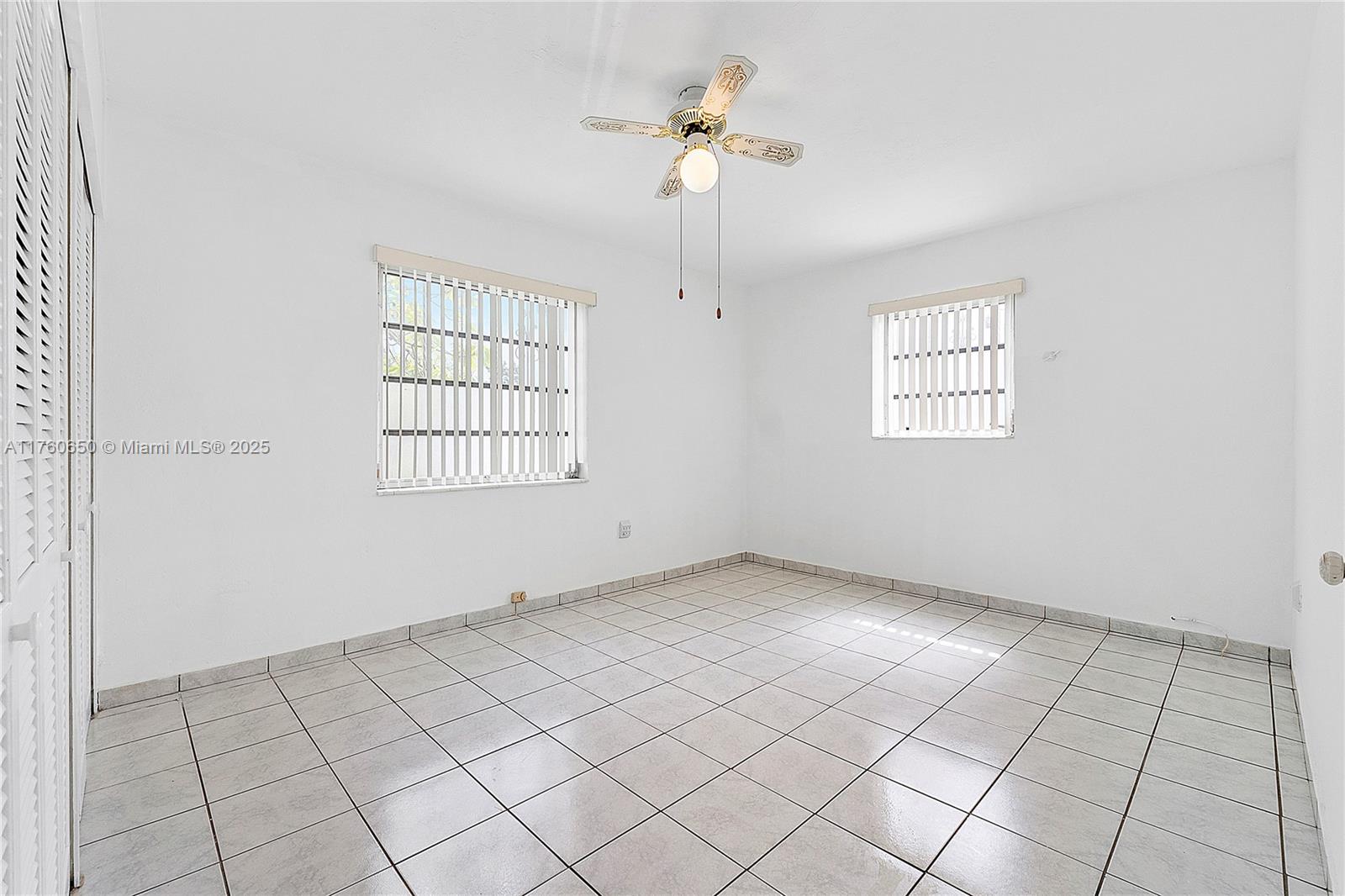 HIGHVIEW - Residential Lease