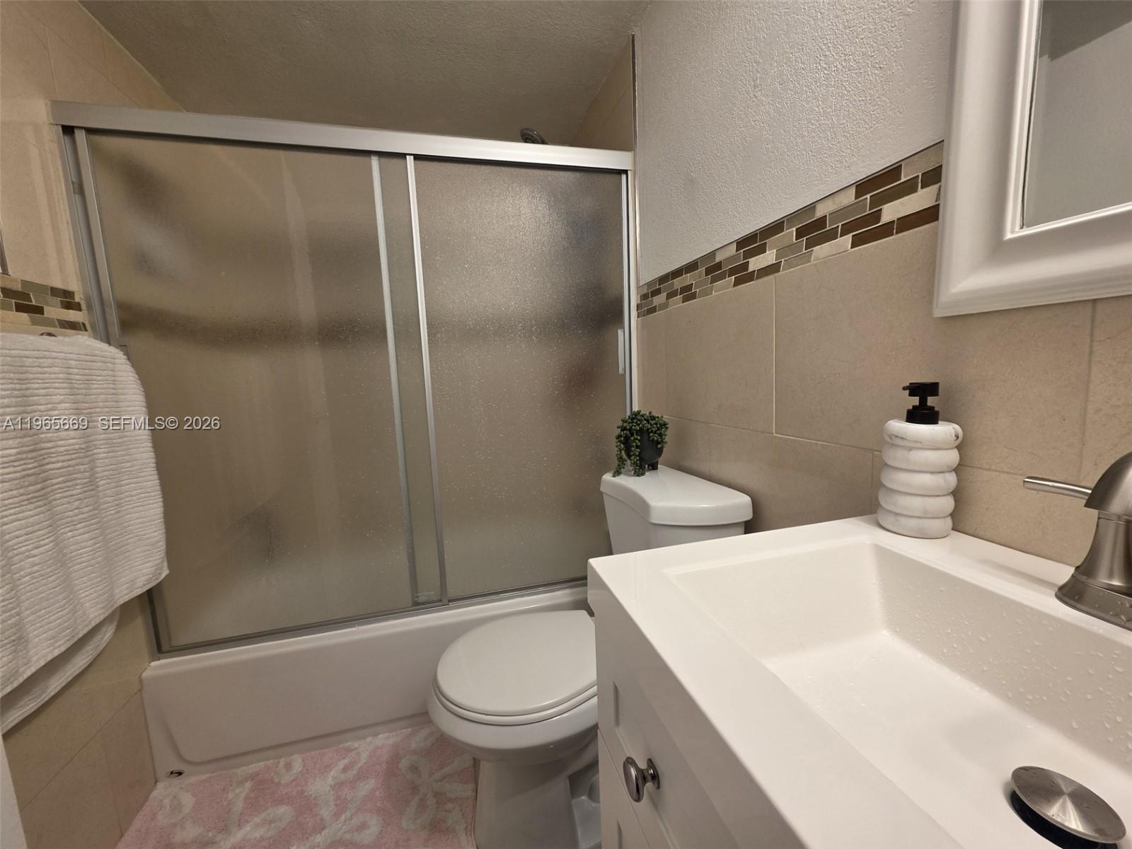MAGNOLIA LANE CONDO - Residential
