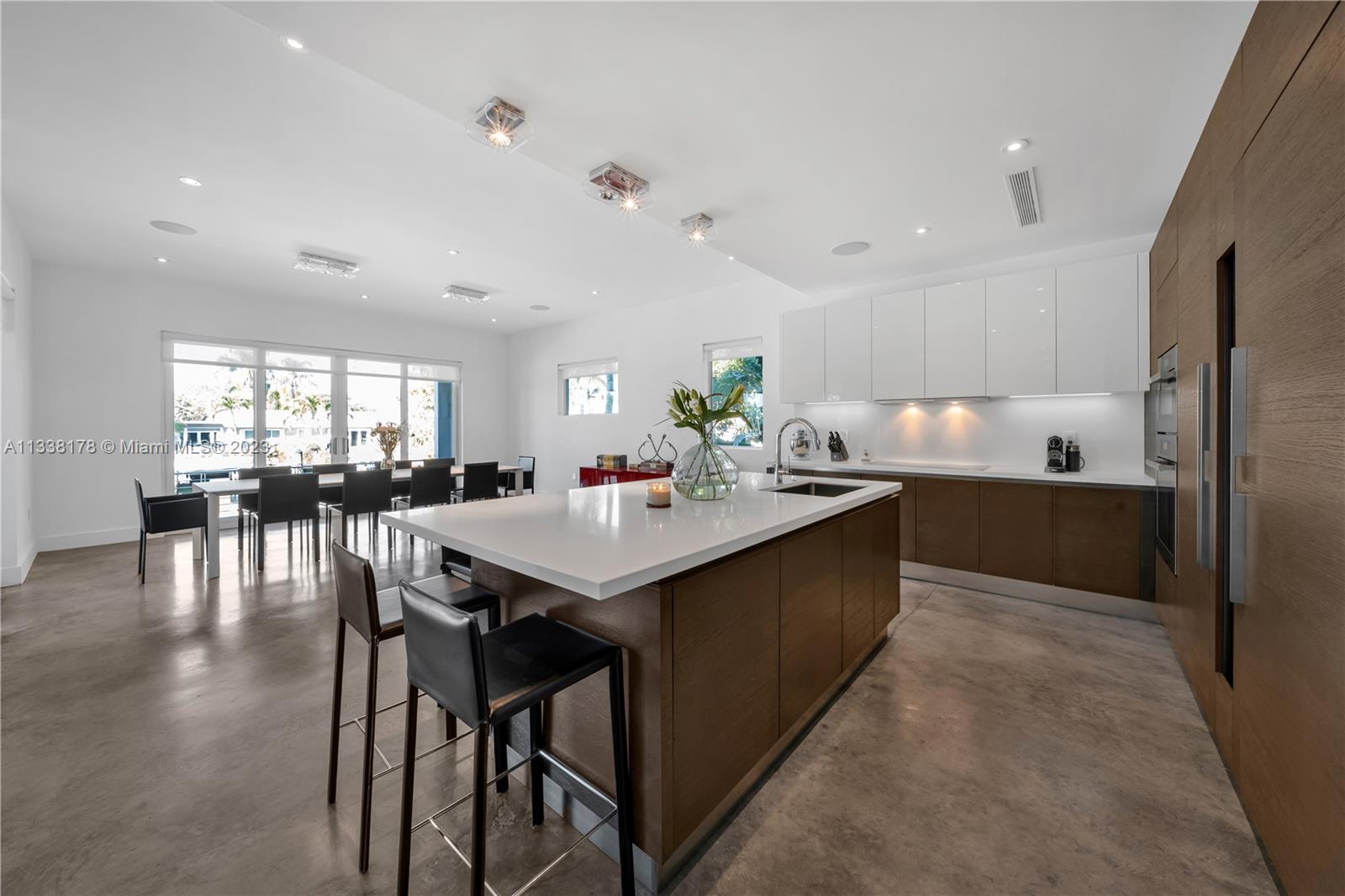 CORONADO HARBOR - Residential