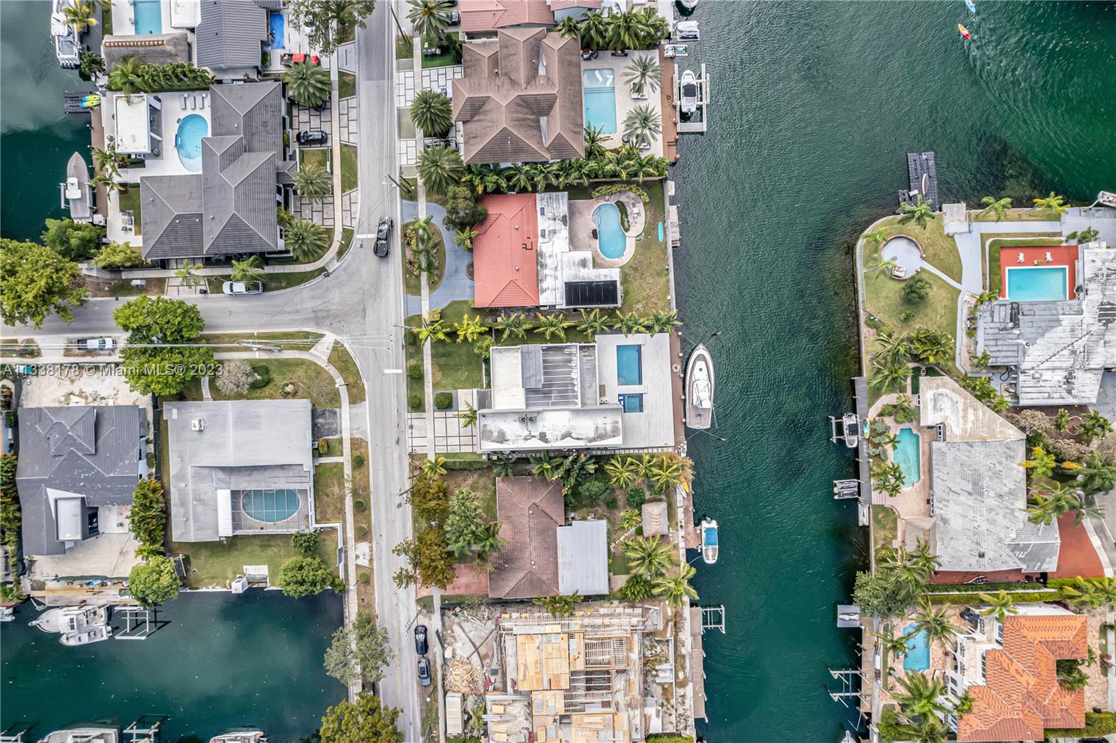 CORONADO HARBOR - Residential
