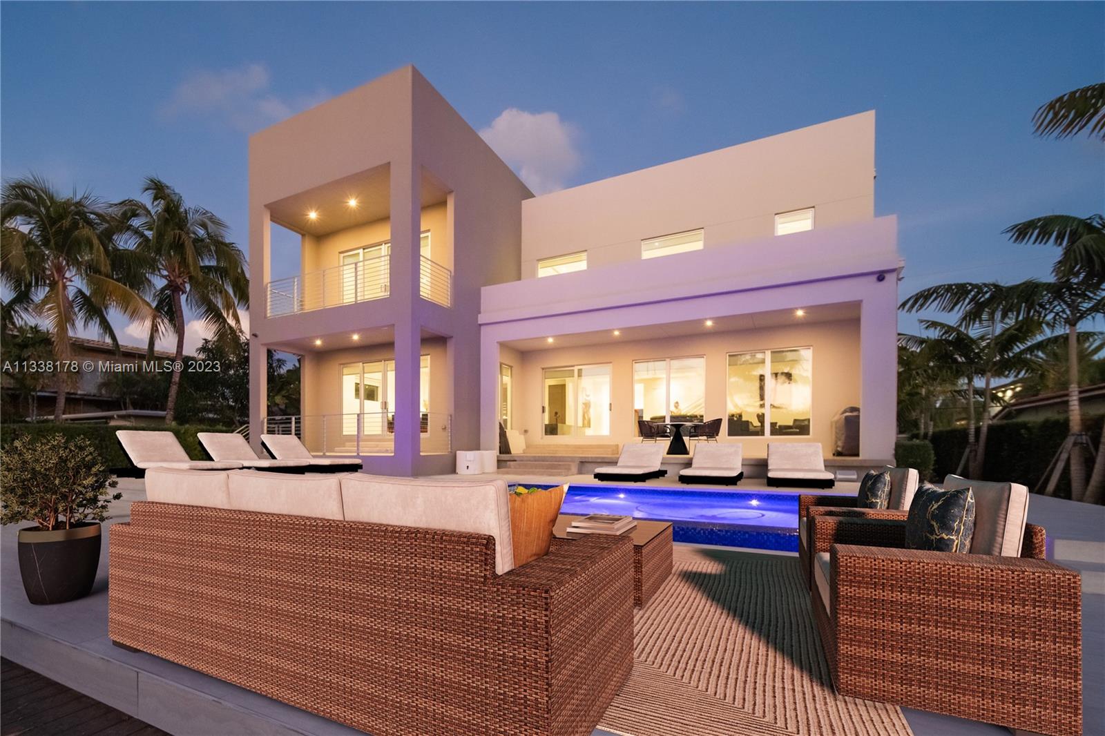 CORONADO HARBOR - Residential